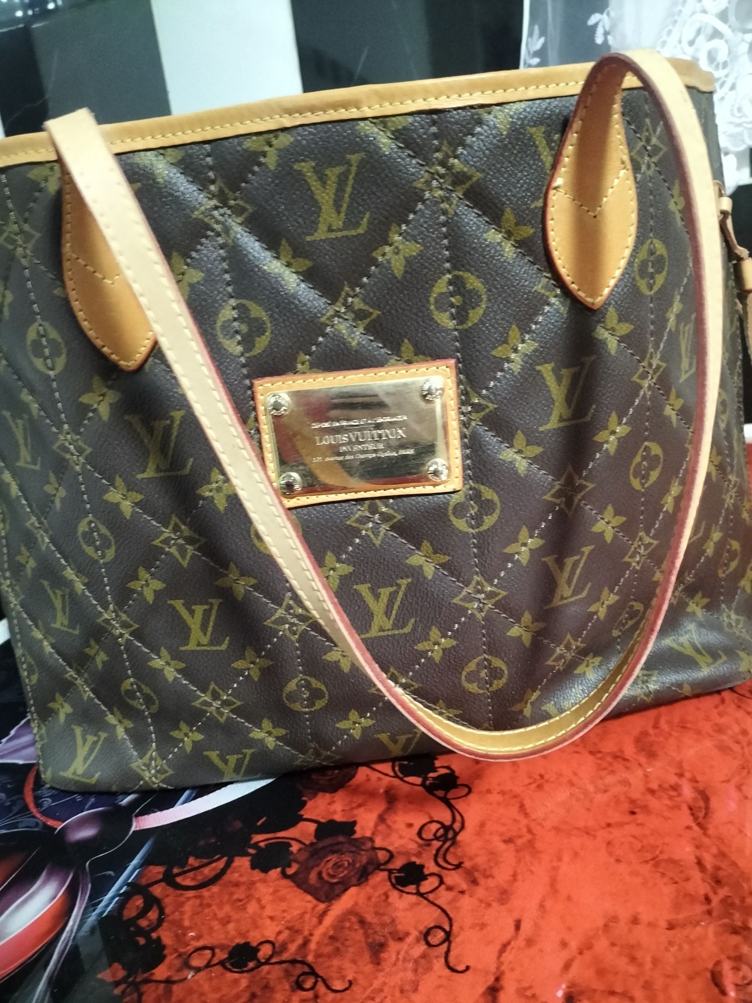 Geanta Louis vuitton