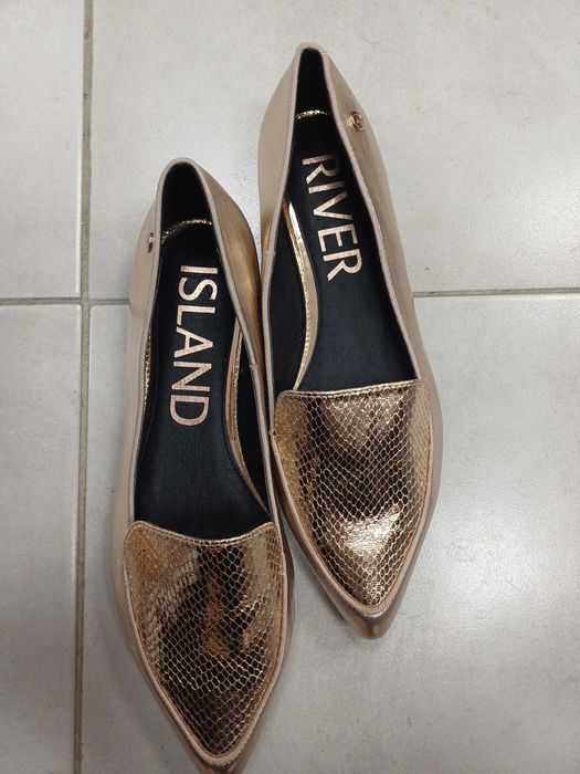 Обувки златисти River Island
