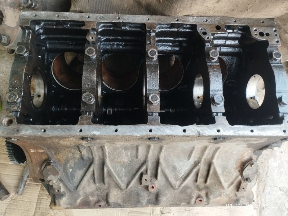 Камаз блок сотилади