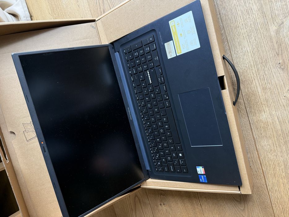 asos vibobook x1704z