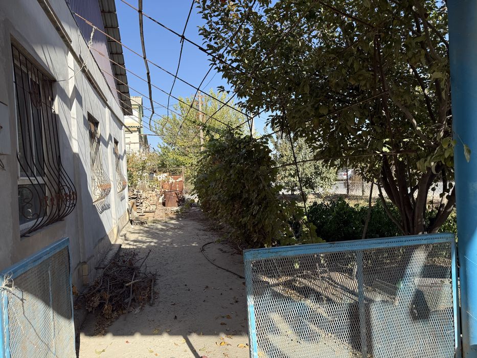 Большой ДОМ у дороги(55 маршрутка) 304 кв M2