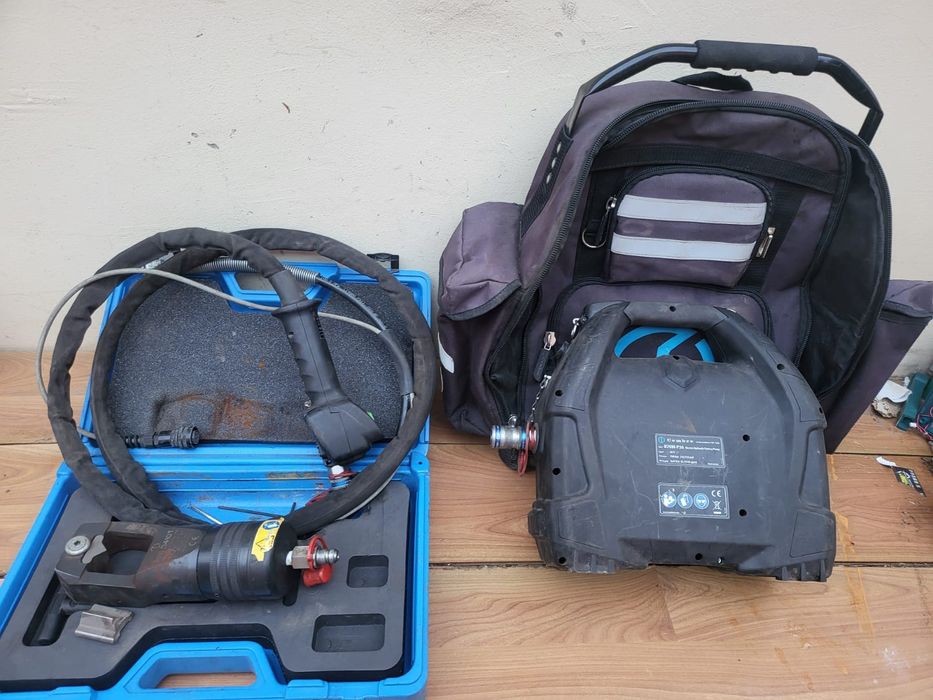 Presa hidraulica cu acumulator Cembre B70M-P36