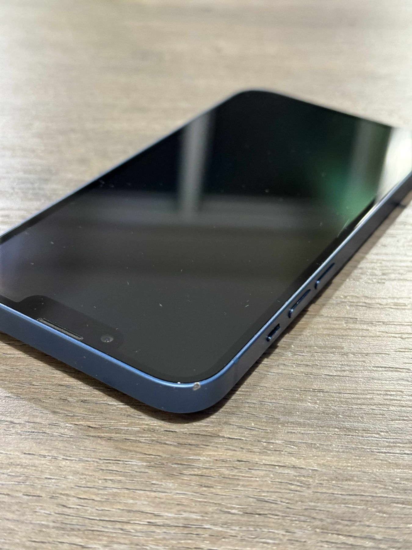 IPHONE 13 отличен
