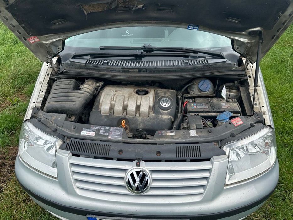 Sharan 2004 1.9 tdi 131