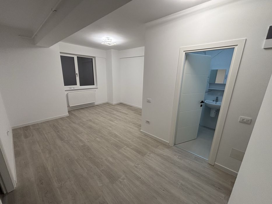 Apartament la parter cu o camera, loc parcare inclus