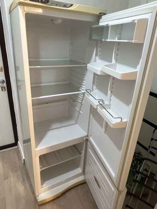 Продам бу холодильник