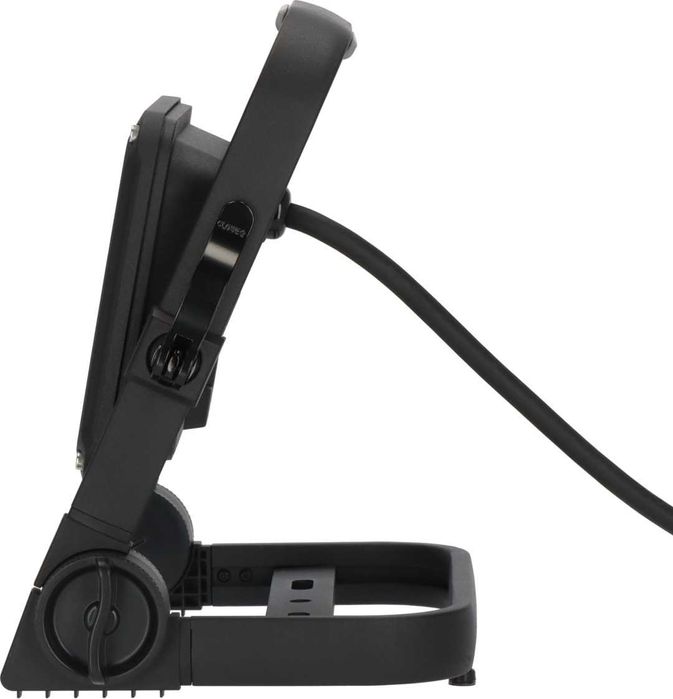 Переносной светодиодный прожектор 30W. Brennenstuhl