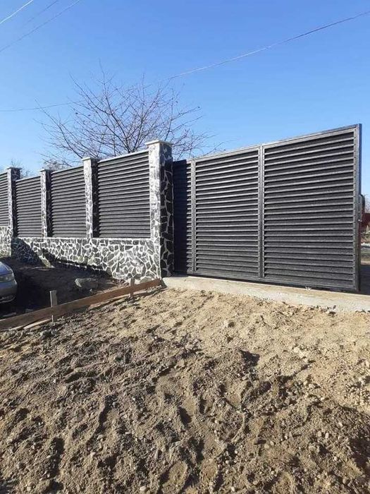 Vand garduri si porti