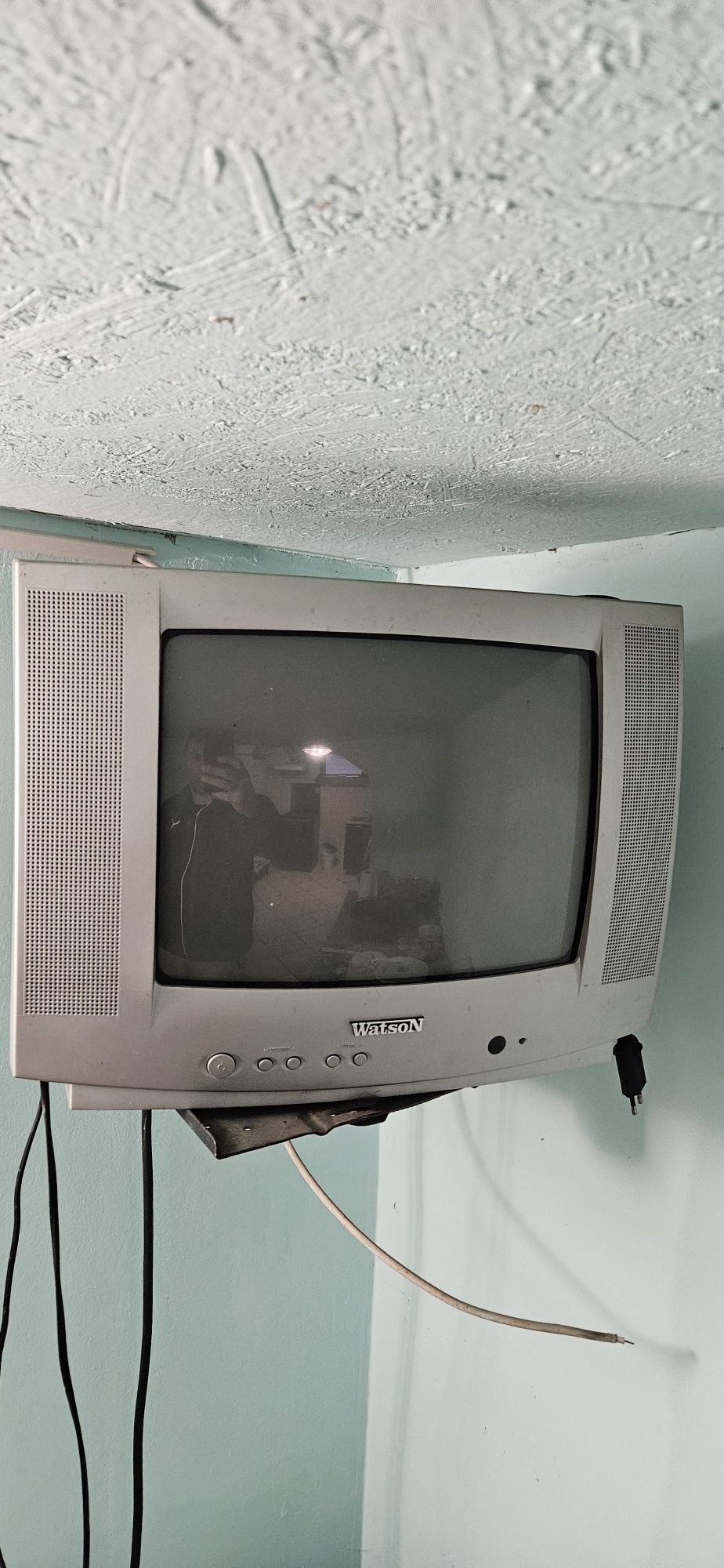 Tv Watson color diag 37 cu suport tv în stare bună