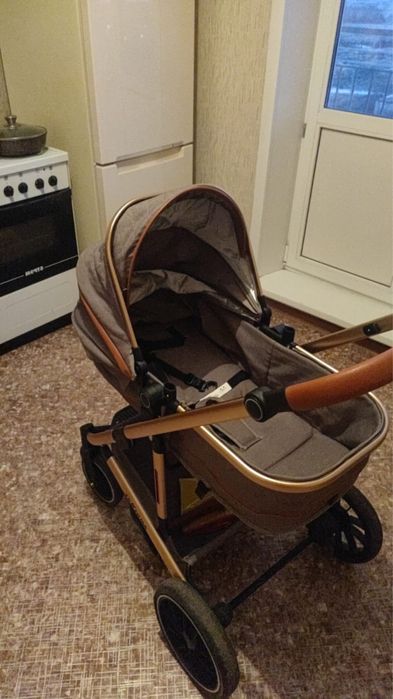 Продам коляску.