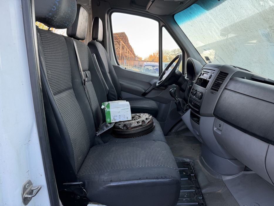 Мерцедес спринтер 313 2.2 6 ск само на части