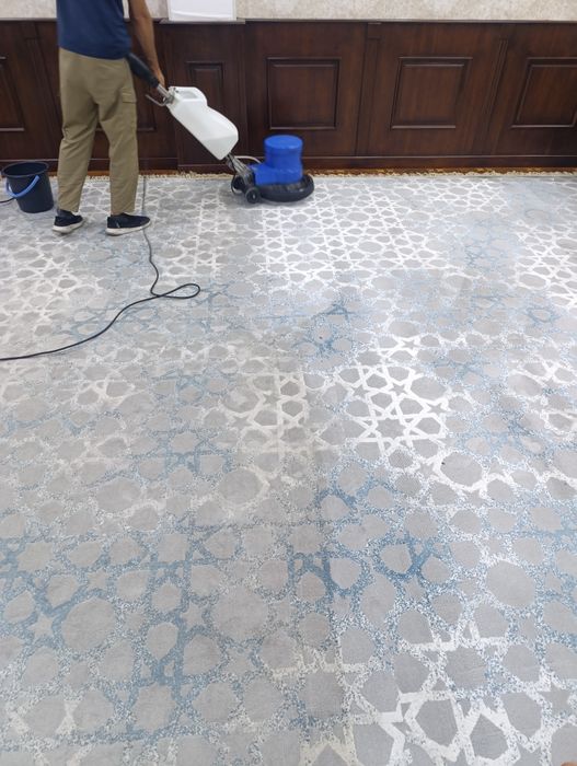 Gilam, parda, jalyuzi, yumshoq mebel va joyida yuvish xizmati