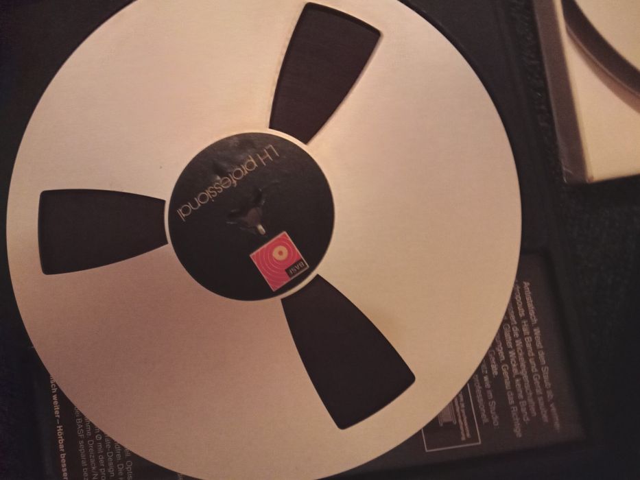 Benzi magnetice pe role metalice!BASF Pro,Philips și Ampex