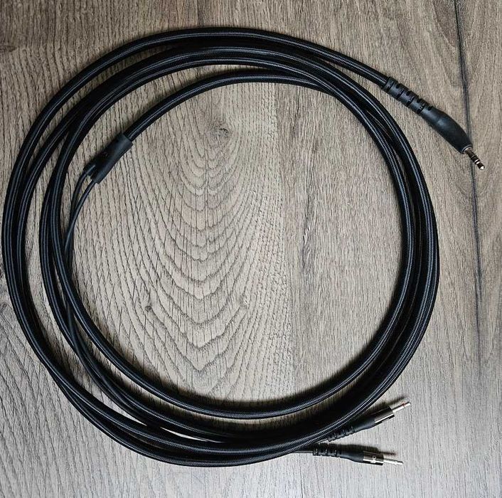 Cablu casti Audioquest NightBird model one 4 metri