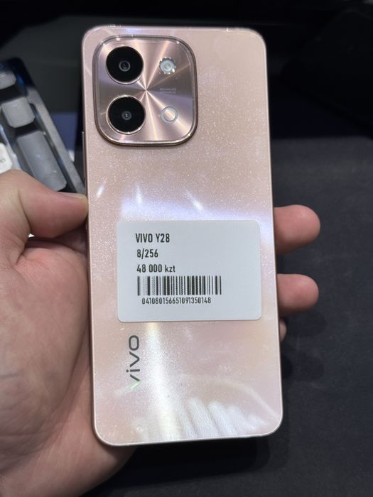 Vivo y28 256gb ozu 8