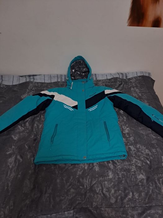 Лыжный костюм в идеальном состоянии новый