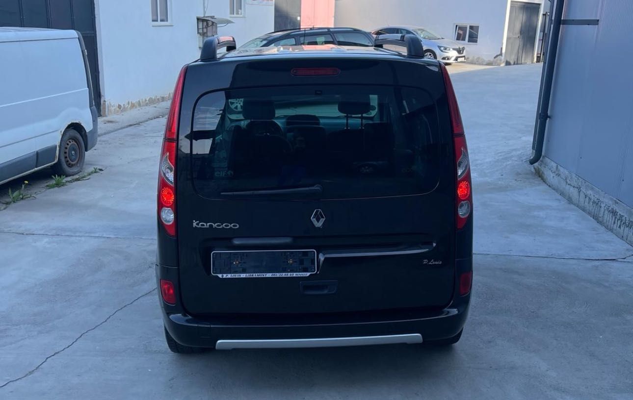 Vând Renault Kangoo