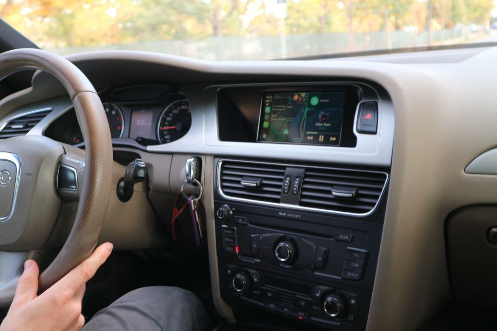 Audi A4 B8 - 1.8 TFSI 160cp - Multitronic 8+1 - Bi-Xenon - CarPlay