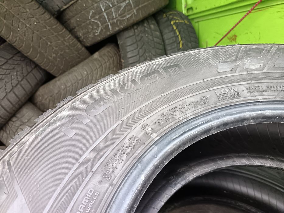 Anvelope MS iarna 225 75 16c nokian 2018 7.5mm