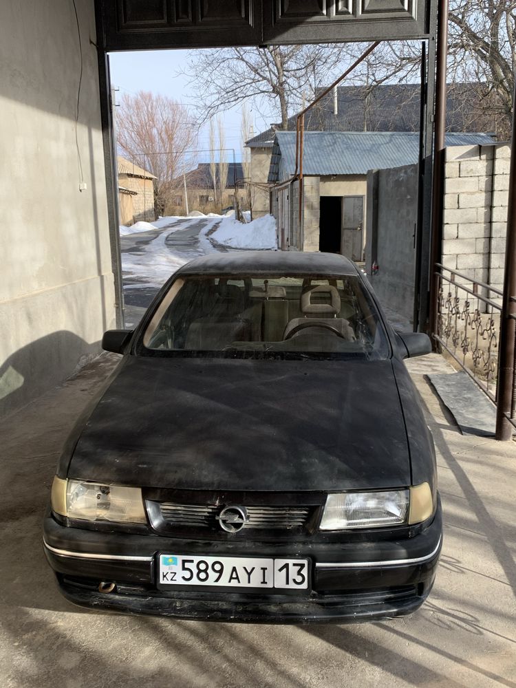 Opel Vectra CDX