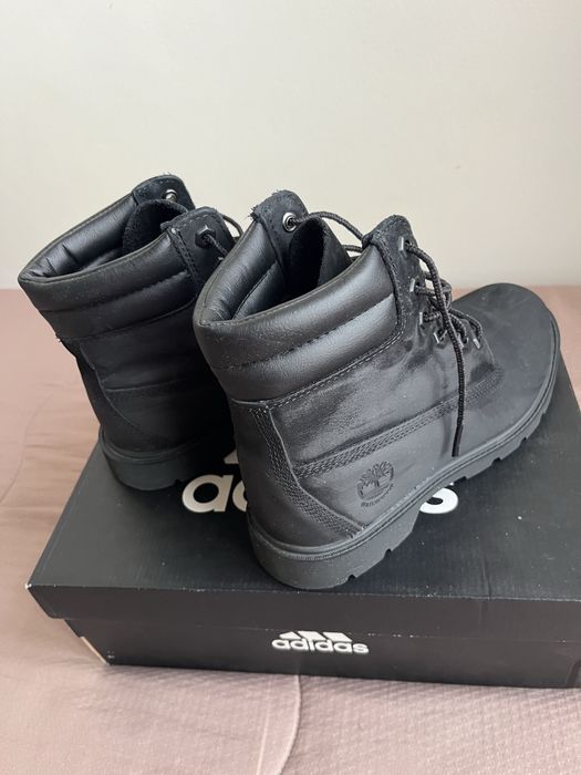 Timberland дамски боти от набук
