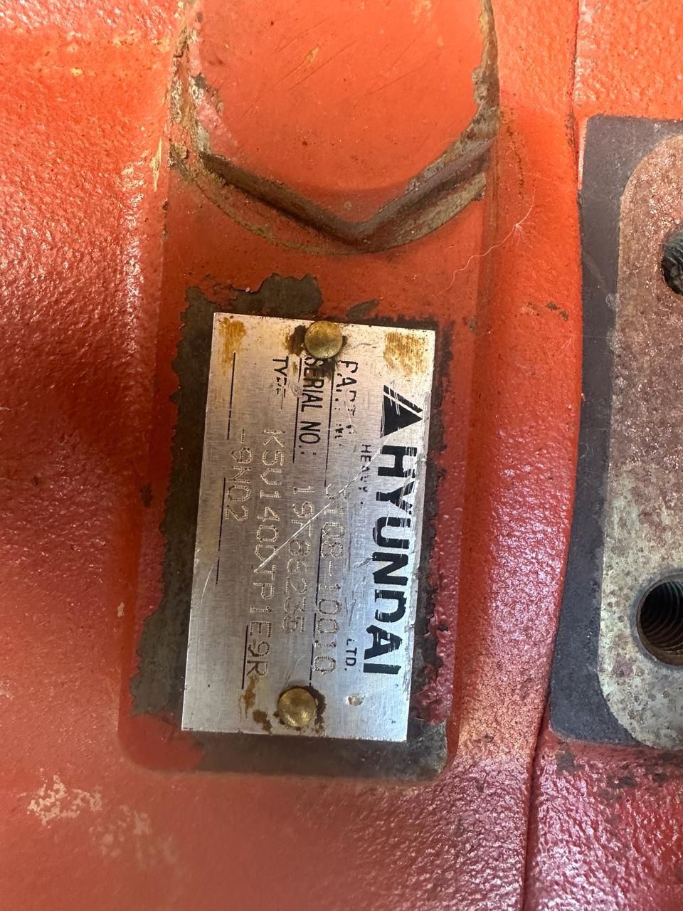 Насос эксковатор HYUNDAI