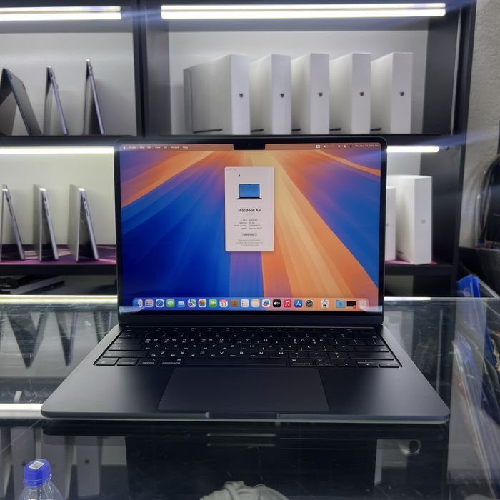 Macbook Air M2 24/512