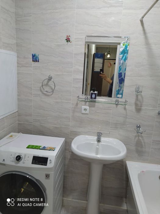 Сдается 3 ком Ибн Сино 1 массив. Новостройка