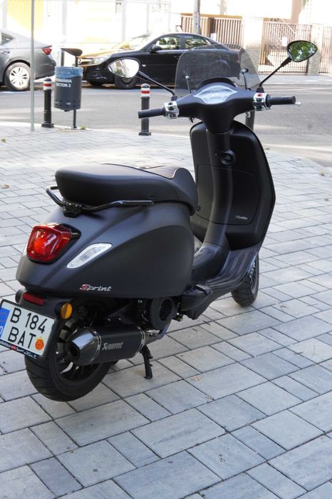 Vând scuter Vespa Sprint 125 cc ABS