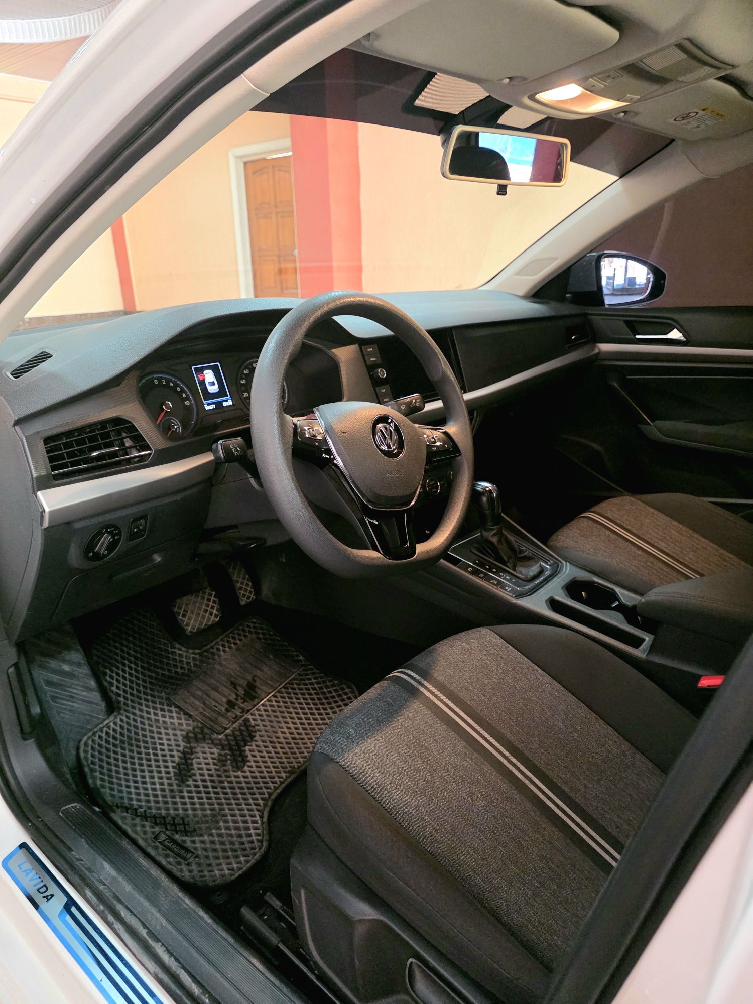 Volkswagen e-lavida