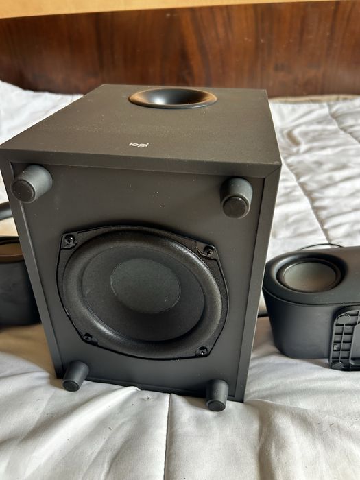 Тонклонки Logitech z407