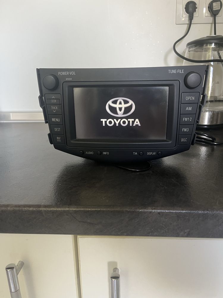 Navi B9004 toyota rav4