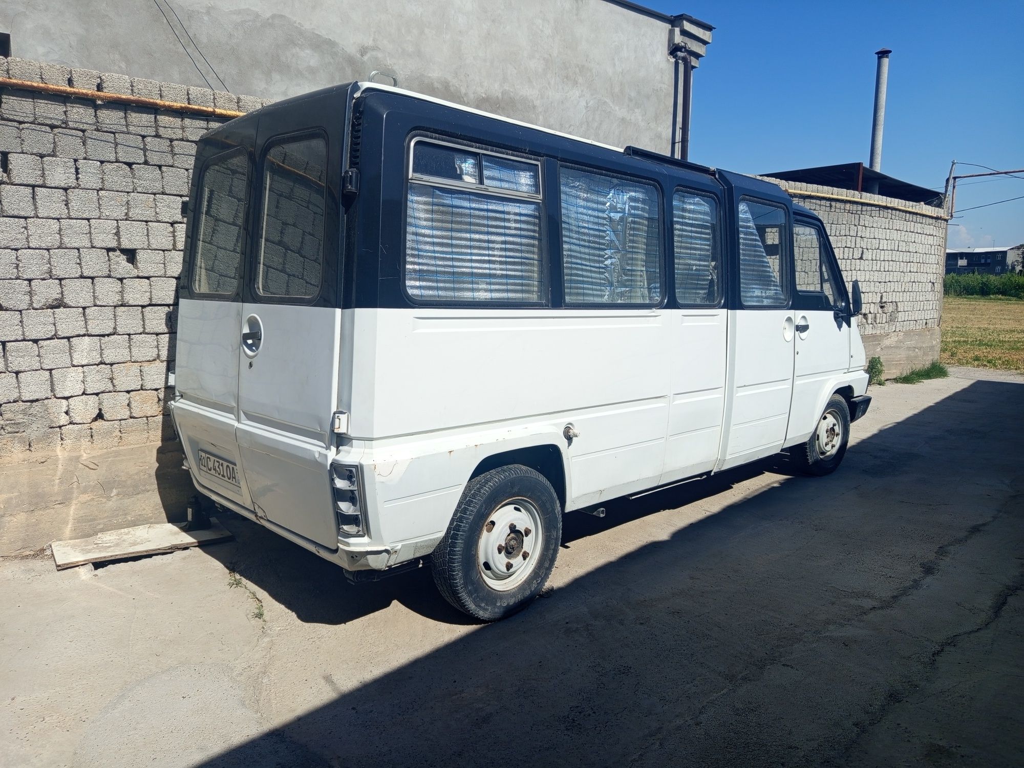 Продается микроавтобус Рено