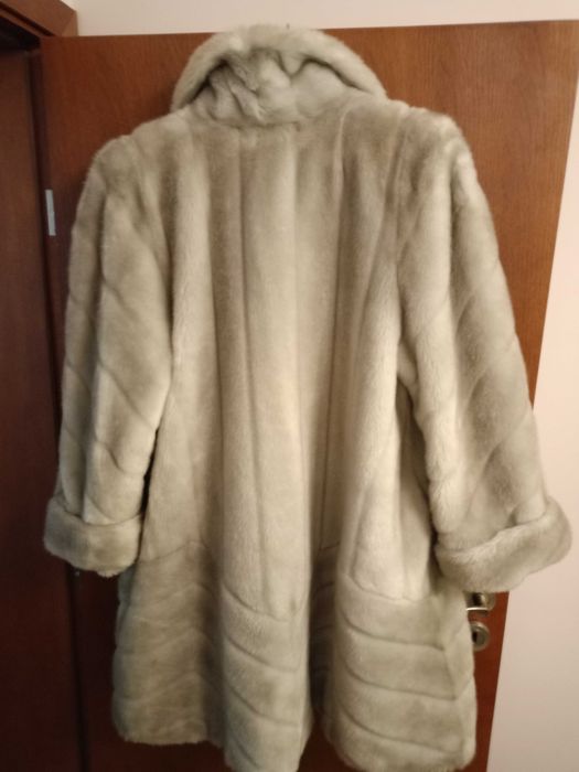 Елегантно дамско палто от еко кожа косъм XXL
