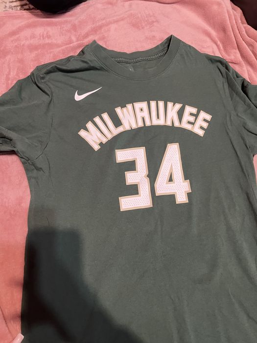 Nike teniski razmer s i m