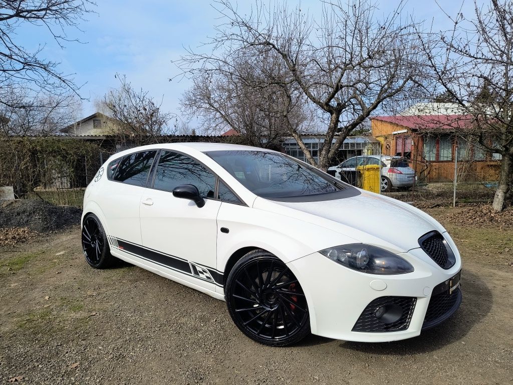 Dezmembrez Seat Leon 2.0Tfsi Cupra