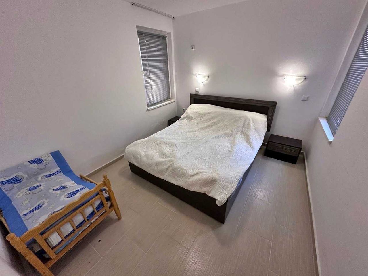 Продава се Двустаен апартамент в к.к. Слънчев бряг - 59 кв.м за 1119 €/кв.м - Снимка #4