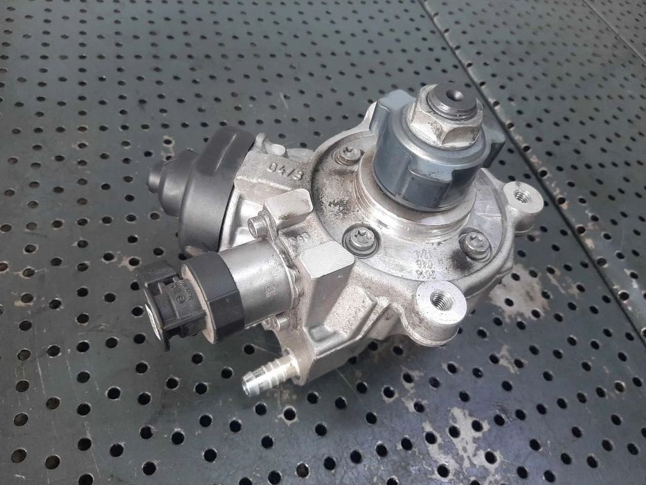 Pompa inalta 2.0 tdi vw passat b8 touran 5t1 tiguan ad1 golf 7 audi q5 a3 8v q2 0445010538 04l130755e