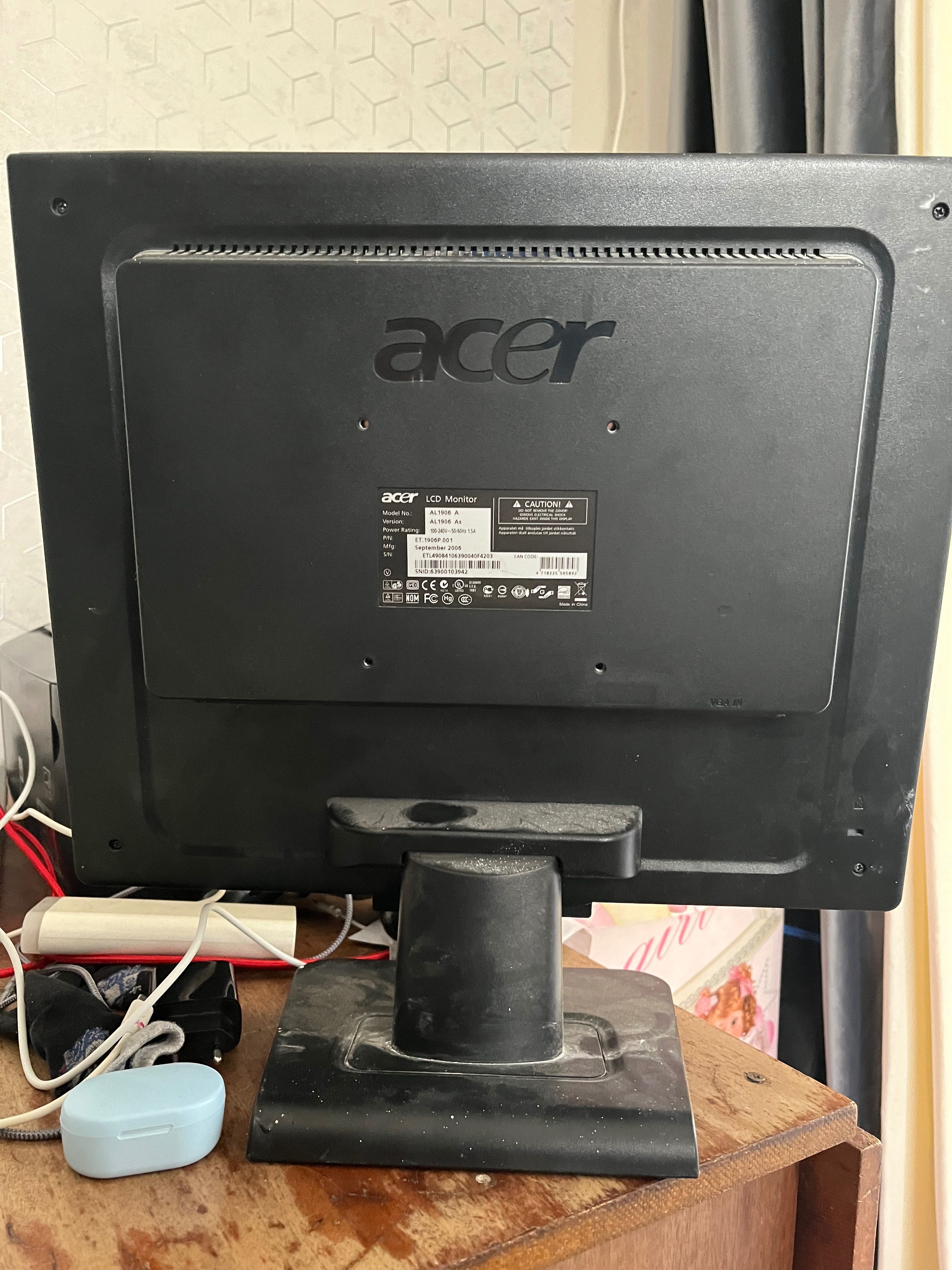 Продам монитор Acer
