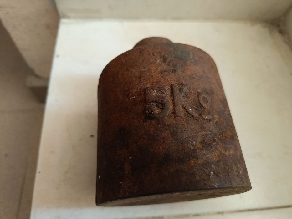 Стари тежести за кантар