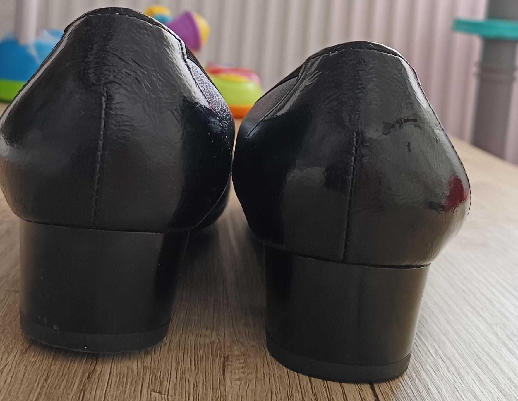 Pantofi dama piele , Nr 39, branț 25 cm