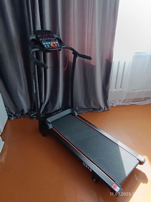 Беговая дорожка Genau UX10