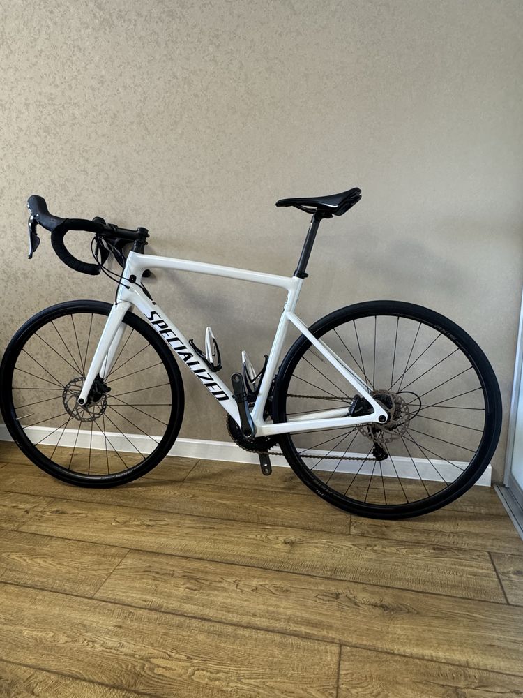Шоссейный велосипед, Specialized Tarmak sl 6