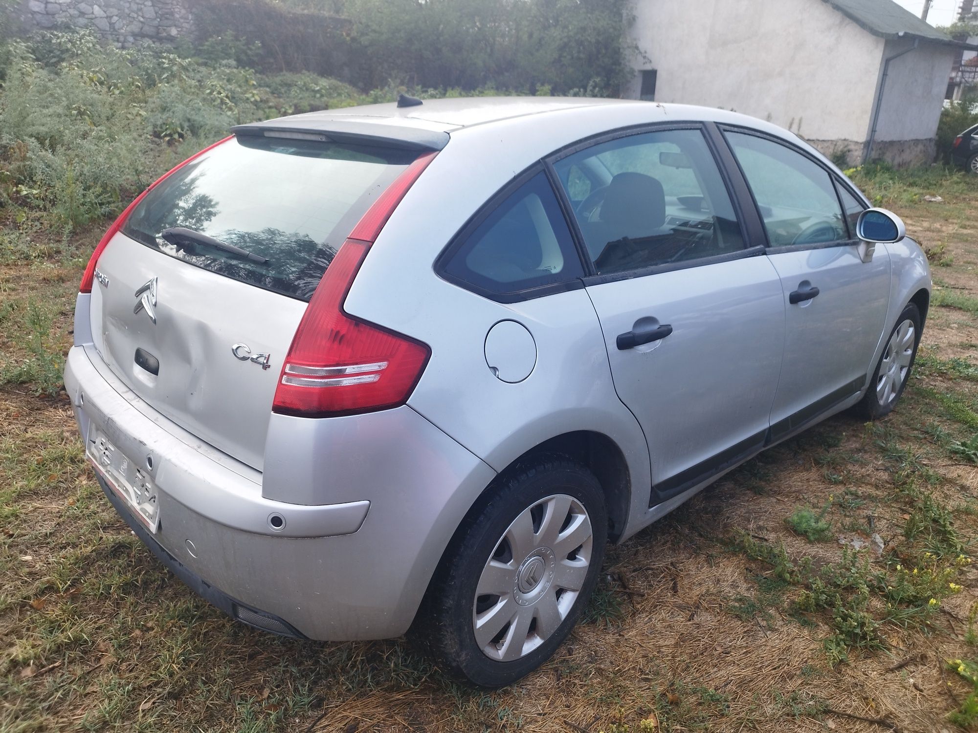 Citroen C4 на части 1.4i (2005г.)