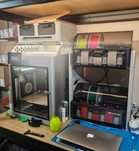 Imprimantă 3D Bambu Lab X1C Combo cu 2 buc. AMS - printare 8 culori