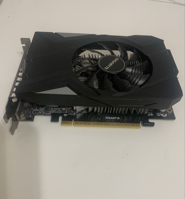 Видеокарта GTX 1650 Super 4GB DDR6
