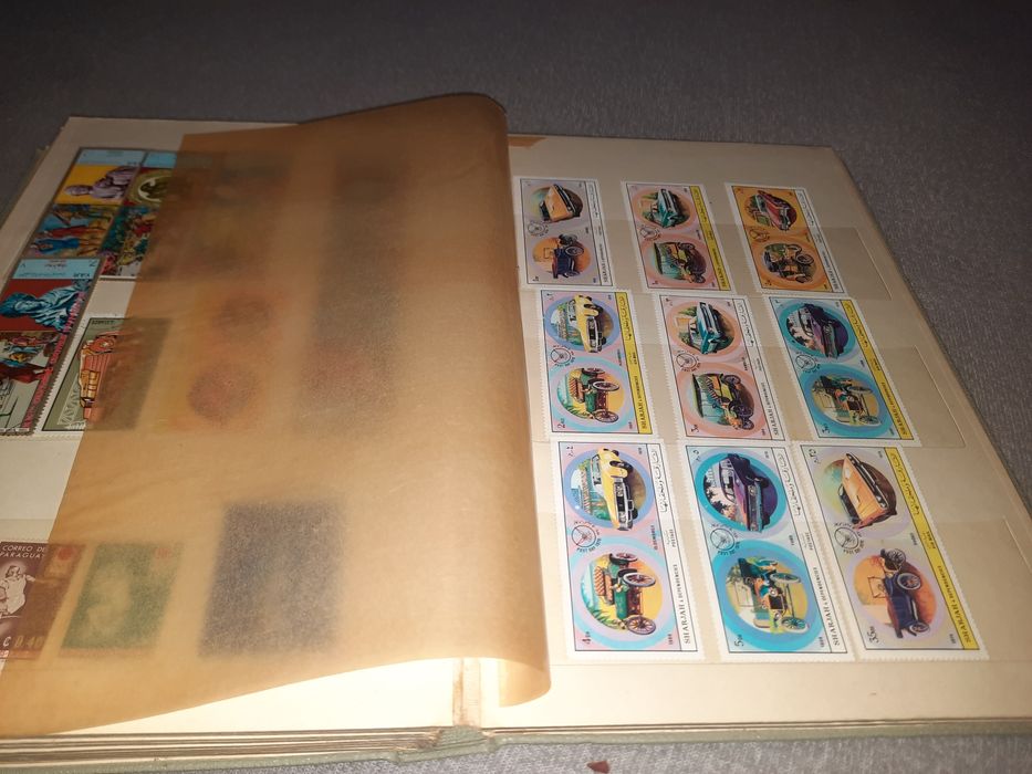 Vand albume cu timbre