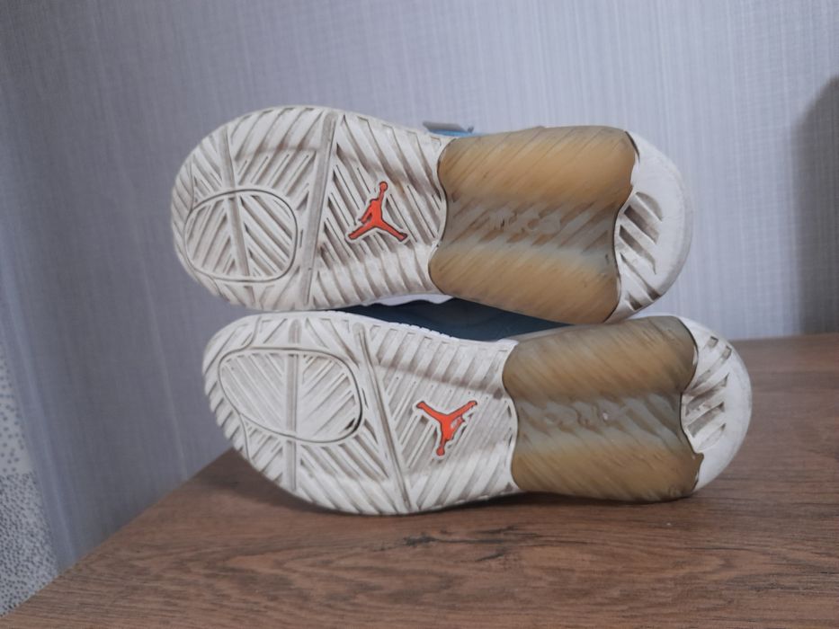 Jordan кецове 40 номер.