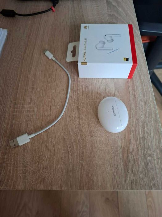 безжични слушалки