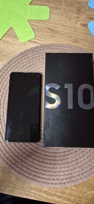Vand Samsung S10 negru 128GB